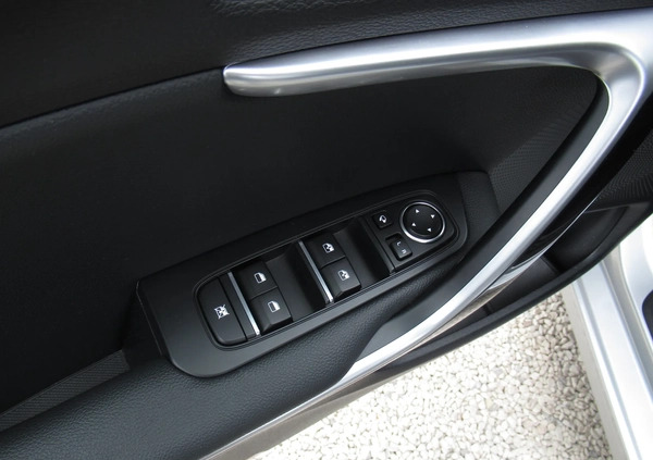 Kia Ceed cena 90897 przebieg: 83000, rok produkcji 2021 z Rydzyna małe 781